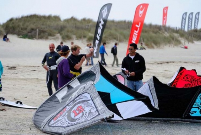  Kitesurfen entdecken 
